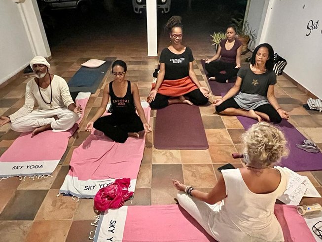 SKYYOGA 6
