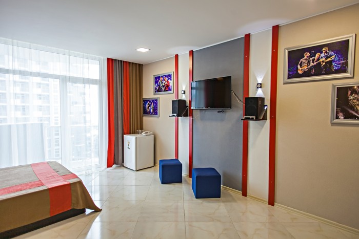 rock-hotel 3