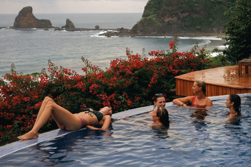 FLUIR Soul and Surf Retreat 4